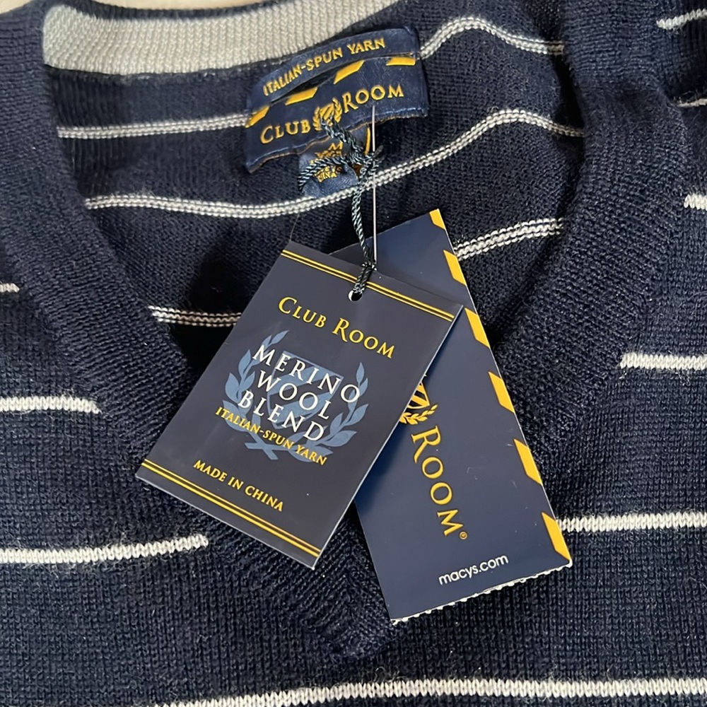 Club Room merino blend v-neck sweater - Picture 3 of 4